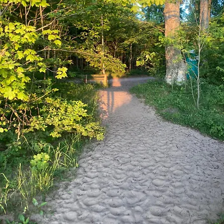 Nad Morzem Przy Klifie 2 Debina