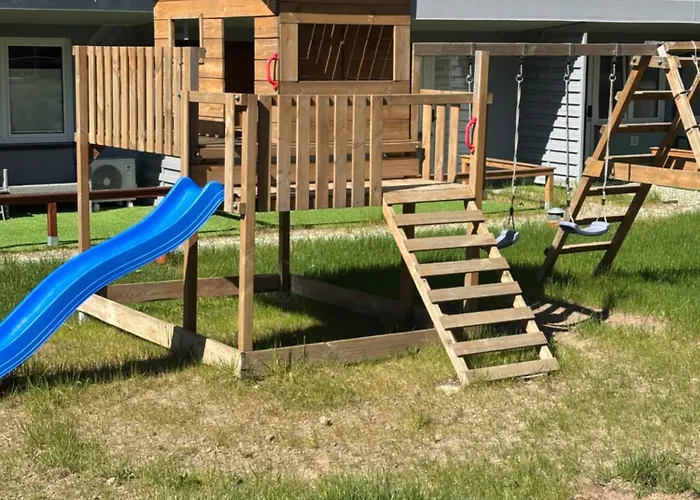 Nad Morzem Przy Klifie 2 Debina Lägenhet