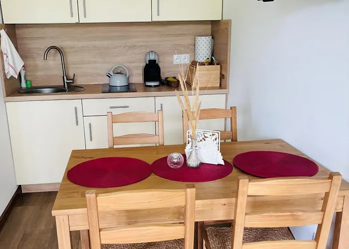 Nad Morzem Przy Klifie 2 Debina Lägenhet *